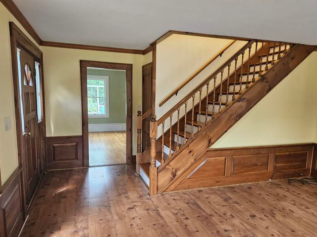 29 River Road, New Ipswich, NH 03071