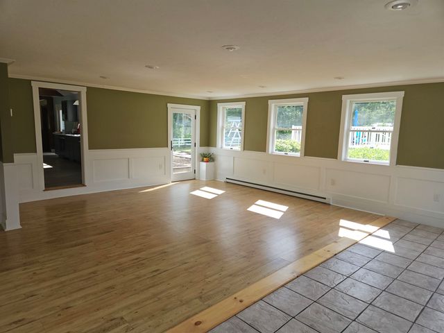 29 River Road, New Ipswich, NH 03071