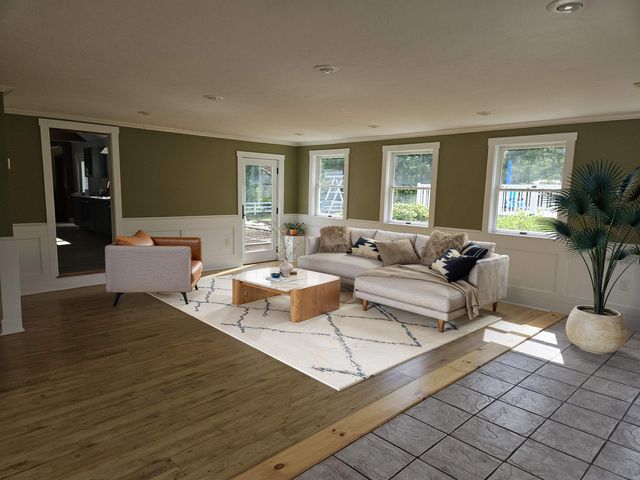 29 River Road, New Ipswich, NH 03071