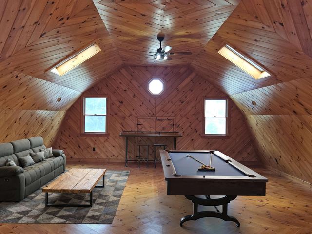 29 River Road, New Ipswich, NH 03071