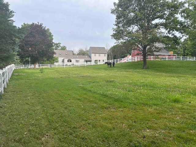 29 River Road, New Ipswich, NH 03071