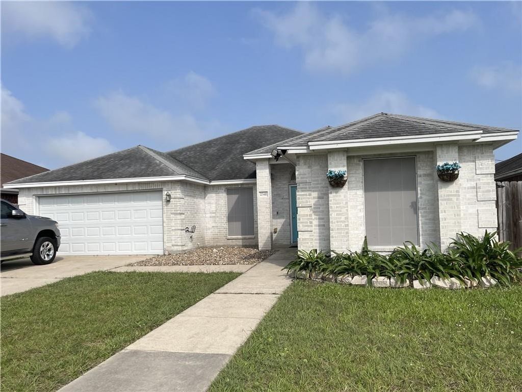 2341 LUZIUS Dr, Corpus Christi, TX 78418
