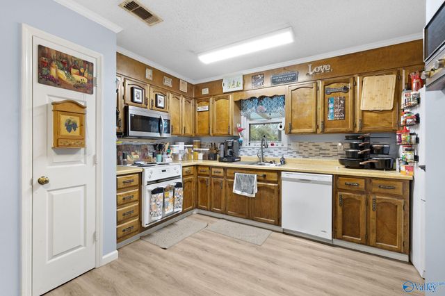 520 Kimberly Drive, Albertville, AL 35950