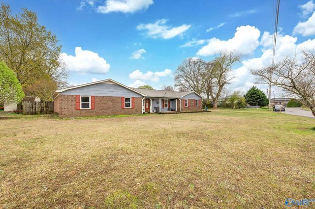 520 Kimberly Drive, Albertville, AL 35950