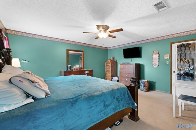 520 Kimberly Drive, Albertville, AL 35950