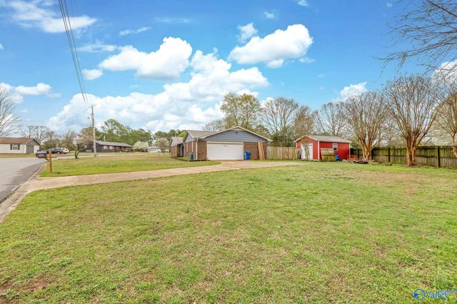 520 Kimberly Drive, Albertville, AL 35950