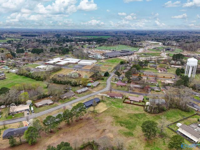 520 Kimberly Drive, Albertville, AL 35950