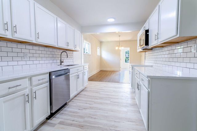 805 Lincoln Street, Gary, IN 46402