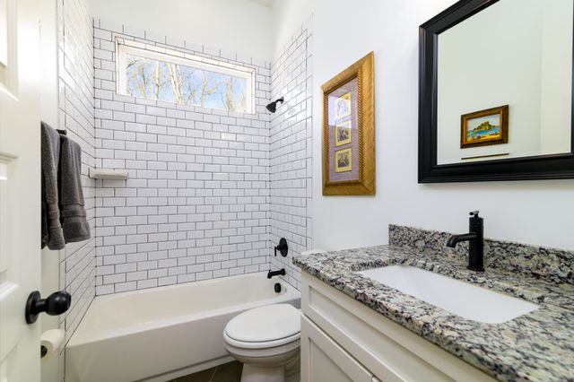 2950 Murray Wood Road, Johns Island, SC 29455