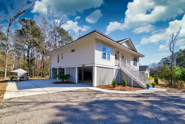 2950 Murray Wood Road, Johns Island, SC 29455