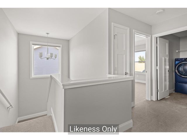 66 Daniel Drive, South Burlington, VT 05403