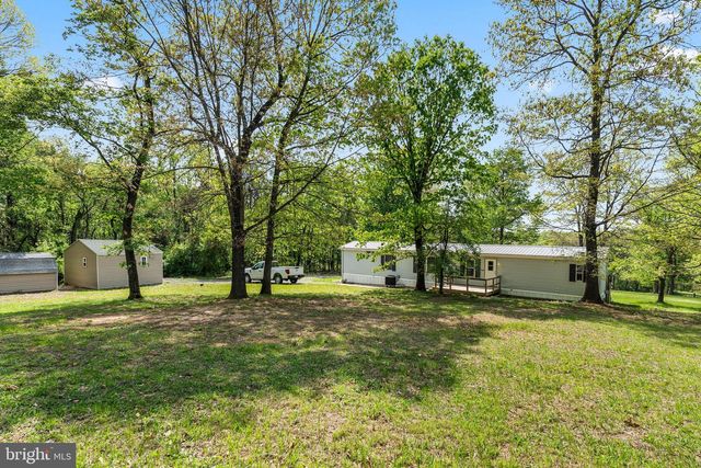 1217 NESTLE QUARRY RD, Falling Waters, WV 25419