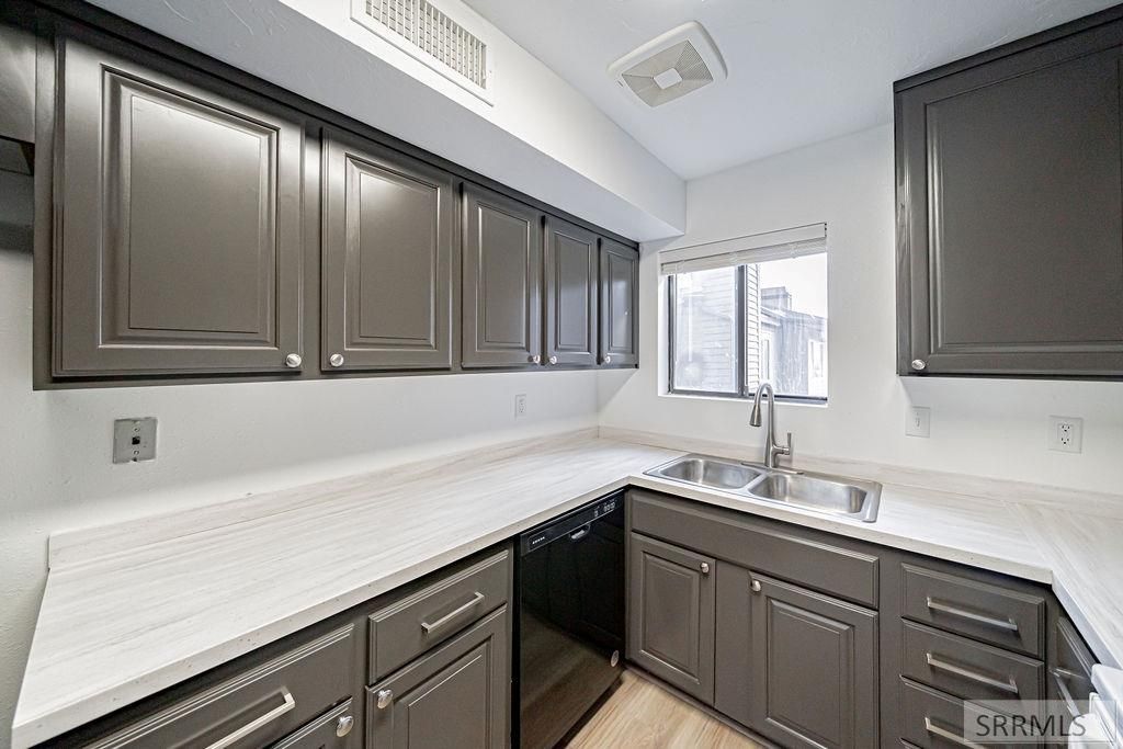 Image 19 of property listing at 1425 Presto Street # 3, Idaho Falls, ID 83402