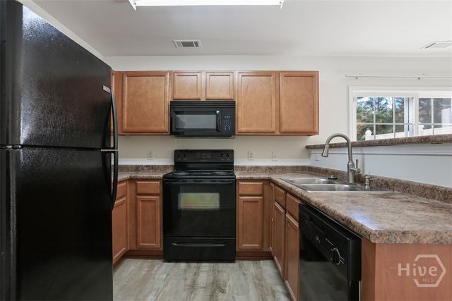 2 Transom Road, Port Wentworth, GA 31407