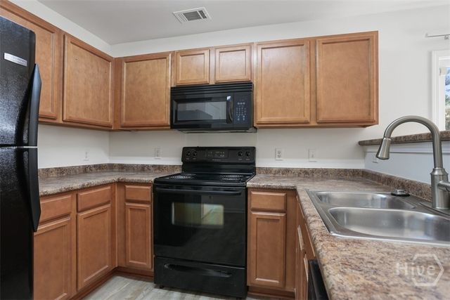 2 Transom Road, Port Wentworth, GA 31407