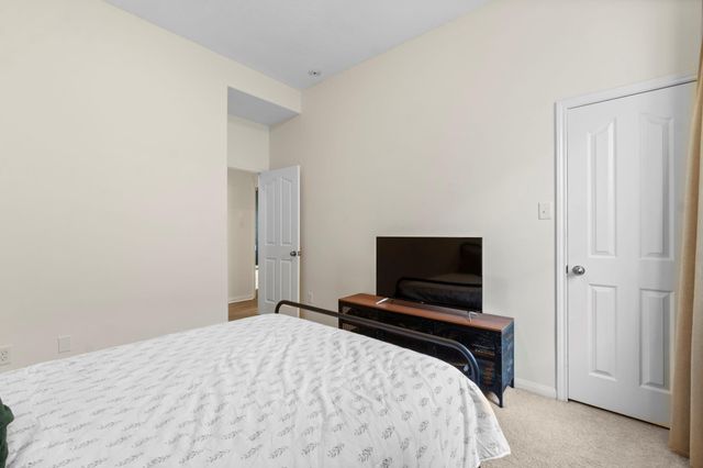 12102 Green Willow Falls Drive, Tomball, TX 77375