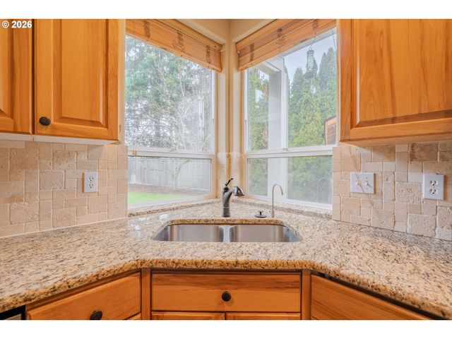 15406 Ne 23RD St, Vancouver, WA 98684