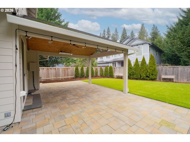 15406 Ne 23RD St, Vancouver, WA 98684