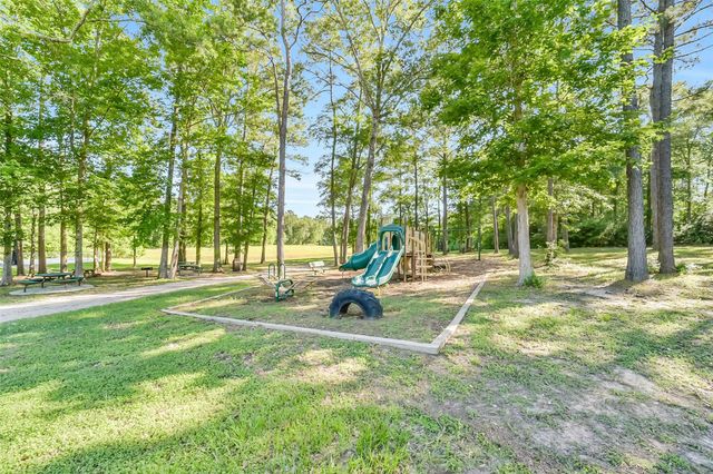 614 County Road 6324, Dayton, TX 77535
