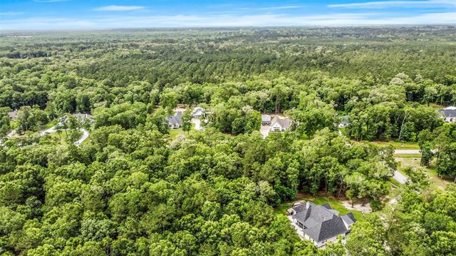 614 County Road 6324, Dayton, TX 77535