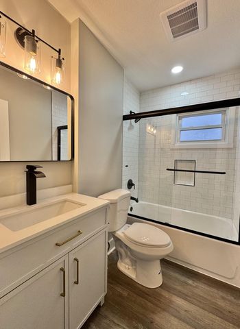 894 Binns Boulevard, Columbus, OH 43204