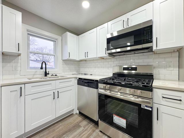 894 Binns Boulevard, Columbus, OH 43204