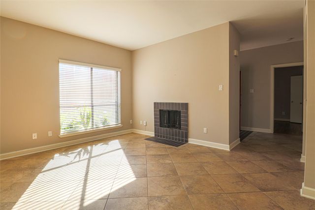 2025 Augusta Drive 1005, Houston, TX 77057