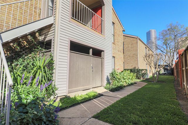 2025 Augusta Drive 1005, Houston, TX 77057