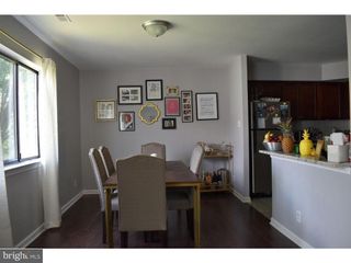 33 BUTTONWOOD RD, Voorhees, NJ 08043