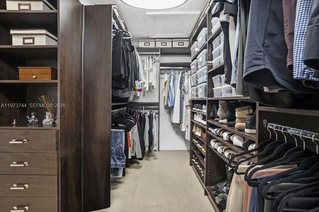 7812 SW 88th Ter, Miami, FL 33156