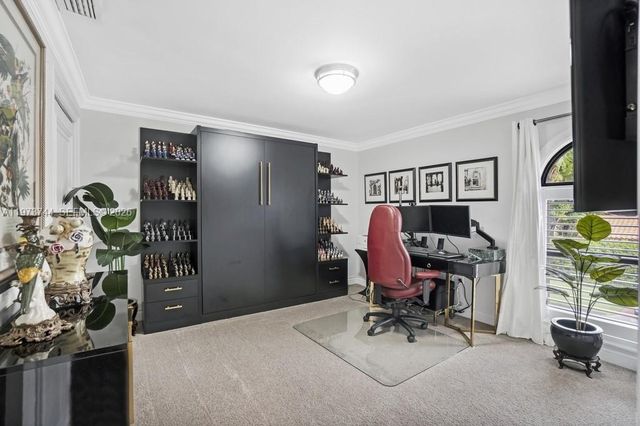 7812 SW 88th Ter, Miami, FL 33156