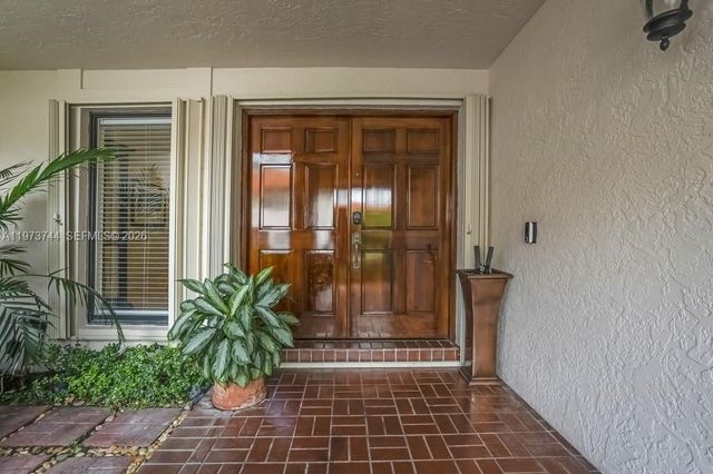 7812 SW 88th Ter, Miami, FL 33156