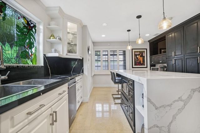 7812 SW 88th Ter, Miami, FL 33156