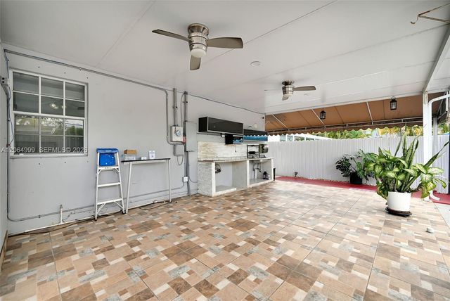 451 E 37th St, Hialeah, FL 33013