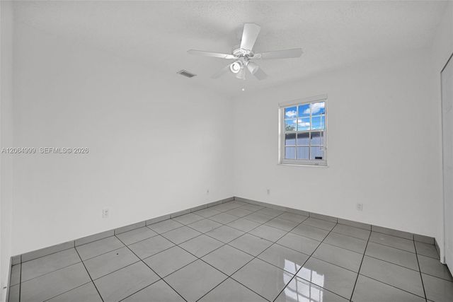 451 E 37th St, Hialeah, FL 33013