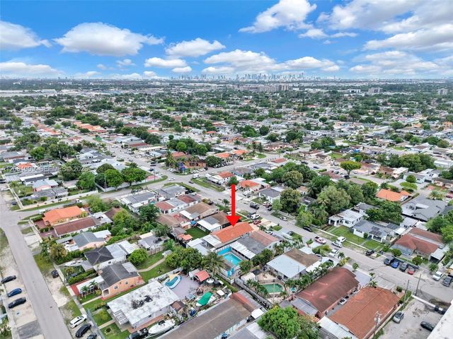451 E 37th St, Hialeah, FL 33013