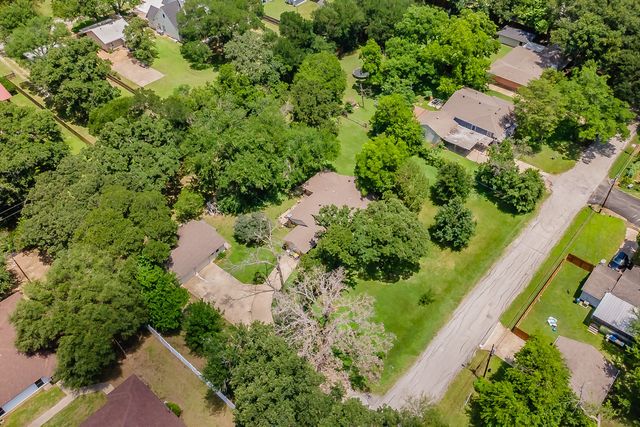 202 Mathis Street, Seagoville, TX 75159