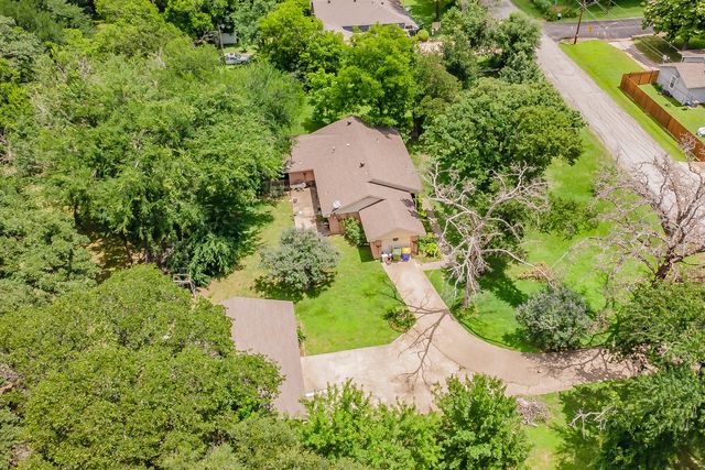 202 Mathis Street, Seagoville, TX 75159