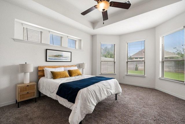 1129 RIVER VISTA RD, Georgetown, TX 78628