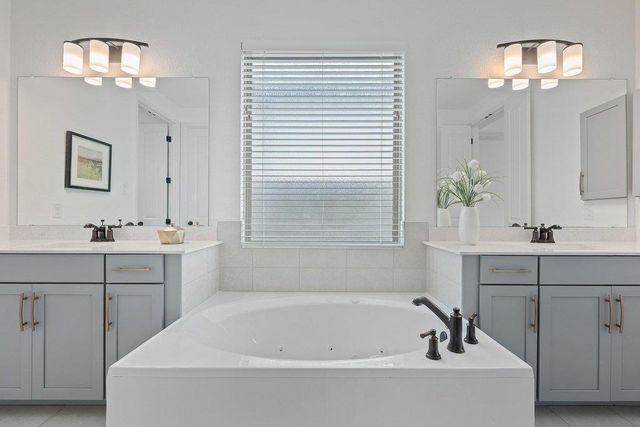 1129 RIVER VISTA RD, Georgetown, TX 78628