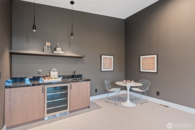 2423 129th Avenue SE, Bellevue, WA 98005