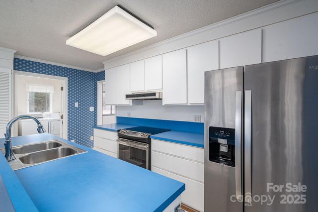 1894 Hwy 73 Highway, Iron Station, NC 28080