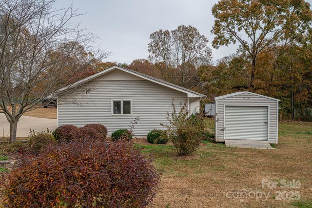 1894 Hwy 73 Highway, Iron Station, NC 28080