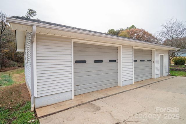 1894 Hwy 73 Highway, Iron Station, NC 28080