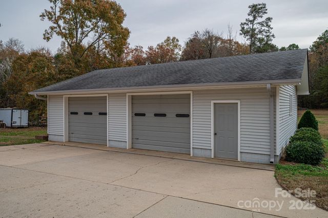 1894 Hwy 73 Highway, Iron Station, NC 28080