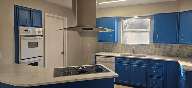 15231 Falling Creek Drive, Houston, TX 77068