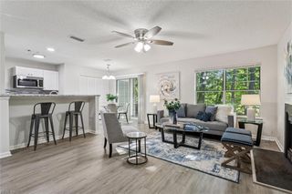 84 Emeraude A, Hampton, VA 23666