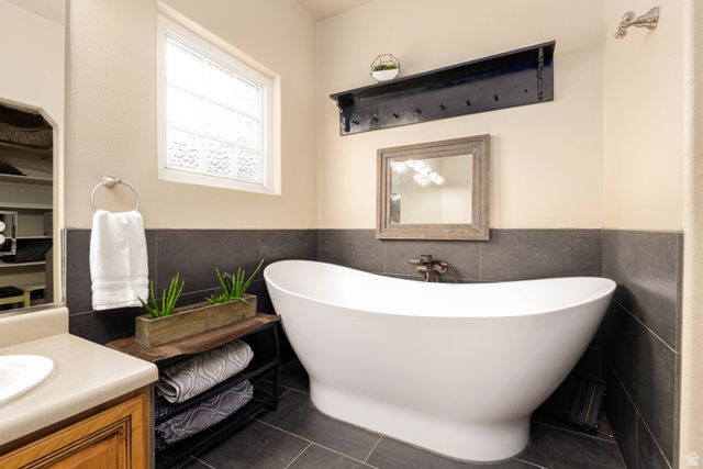 235 N 470 W, La Verkin, UT 84745