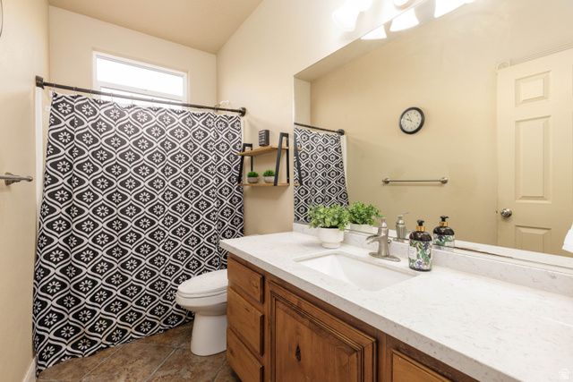 235 N 470 W, La Verkin, UT 84745