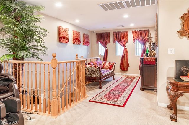 8867 Bonneville Peak Court, Las Vegas, NV 89148